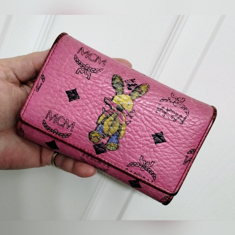 MCM Tote With MCM Pouch And MCM Wallet - Picture 9 of 12